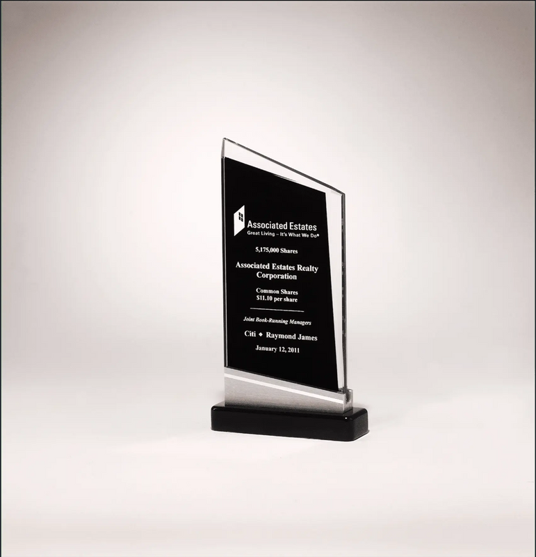 Zenith Glass Award Aluminum Accent